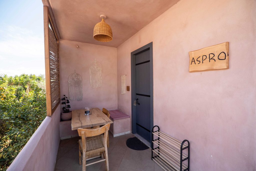 Aspro Apartment
